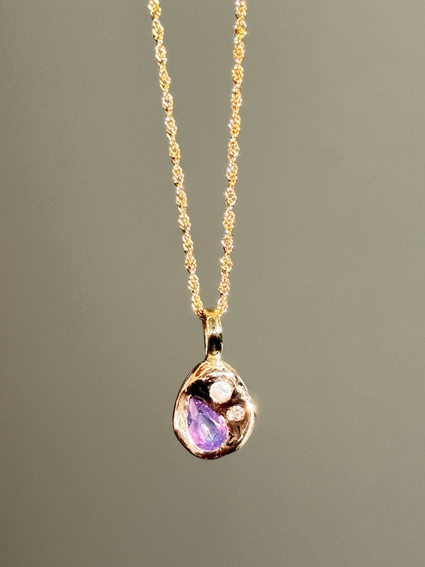 Ethereal Pendant