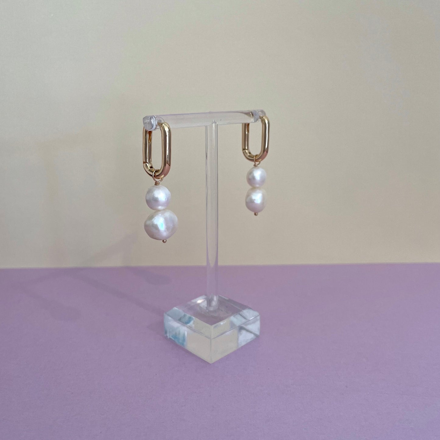 Hourglass Earrings