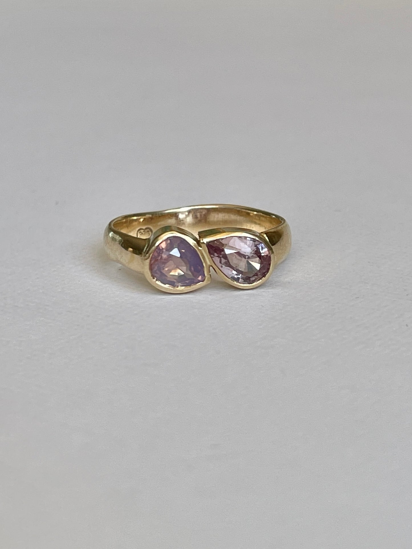 Yin Yang Ring