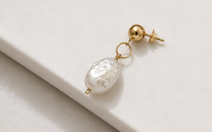 Baroque Pearl Studs Solid Gold