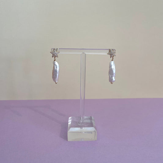Drop Pearl Star Earrings